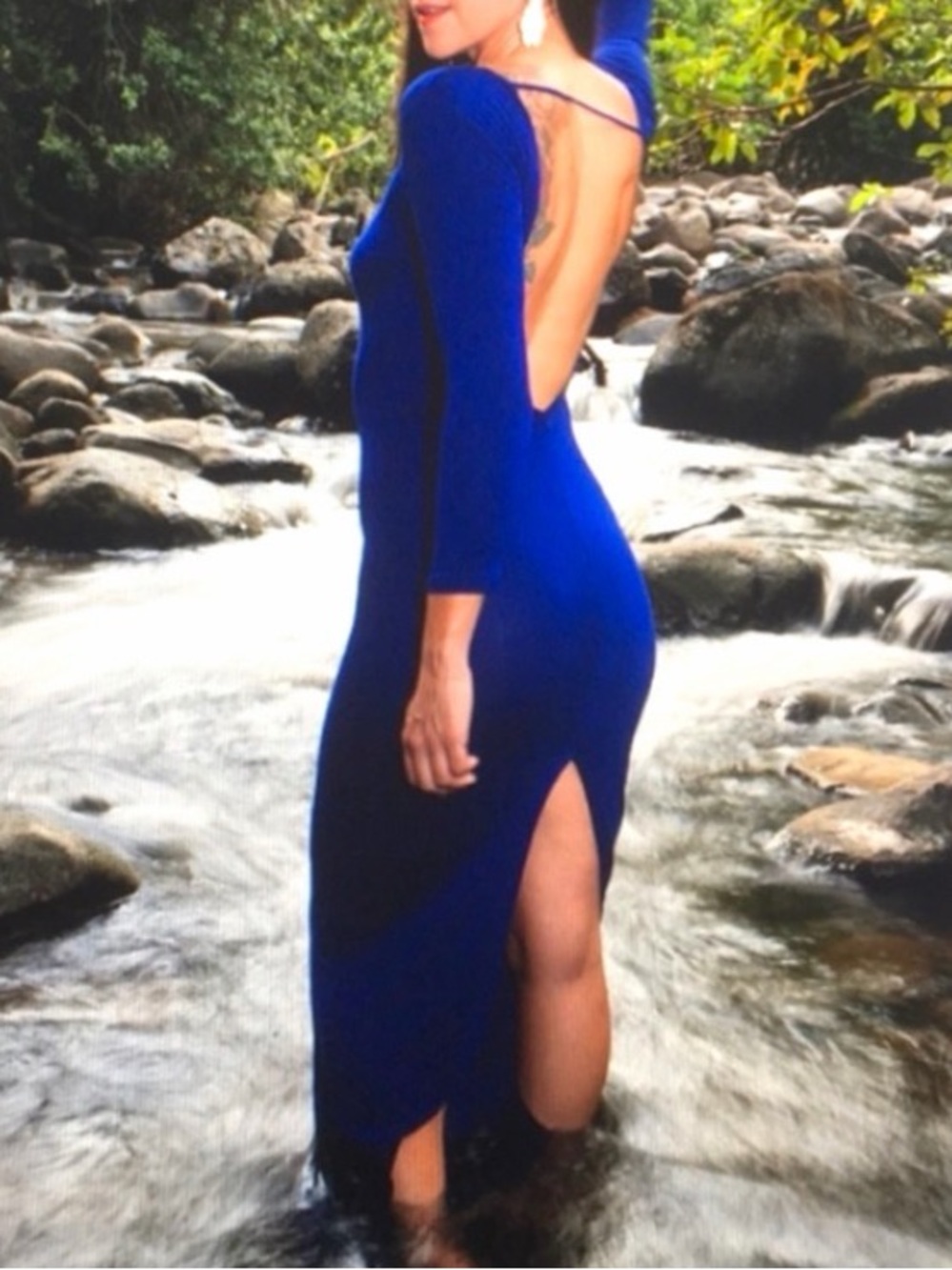 Elegant Open-Back Royal Blue Dress💙